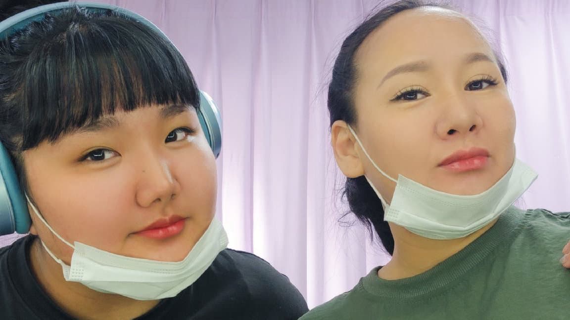 AQUA LASH ROOM